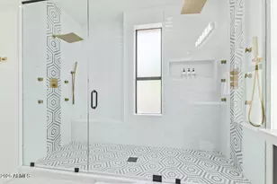 8989 N Gainey Center Dr, Scottsdale, AZ 85258 - Photo 57