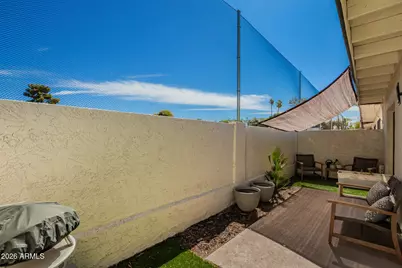 2823 N 49th Place, Phoenix, AZ 85008 - Photo 23