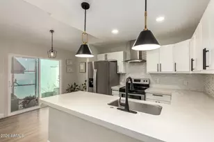 2823 N 49th Pl, Phoenix, AZ 85008 - Photo 11