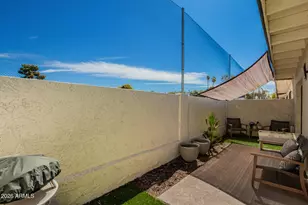 2823 N 49th Pl, Phoenix, AZ 85008 - Photo 23