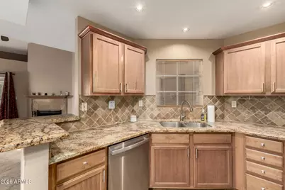 3845 E Greenway Road #211, Phoenix, AZ 85032 - Photo 11