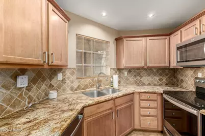 3845 E Greenway Road #211, Phoenix, AZ 85032 - Photo 9