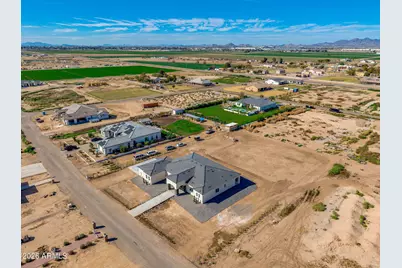 22926 W La Mirada Drive, Buckeye, AZ 85326 - Photo 9