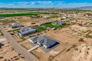 22926 W La Mirada Dr, Buckeye, AZ 85326 - Photo 9