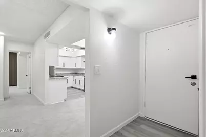 4444 E Paradise Village Parkway N #252, Phoenix, AZ 85032 - Photo 3