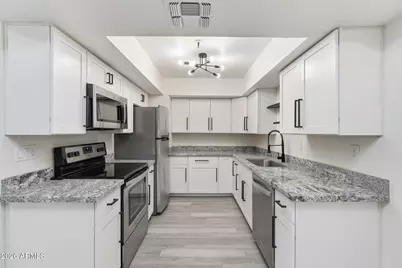 4444 E Paradise Village Parkway N #252, Phoenix, AZ 85032 - Photo 11