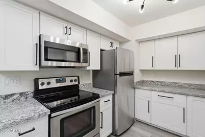 4444 E Paradise Village Parkway N #252, Phoenix, AZ 85032 - Photo 13