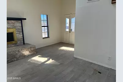 121 N Brown Avenue, Casa Grande, AZ 85122 - Photo 5
