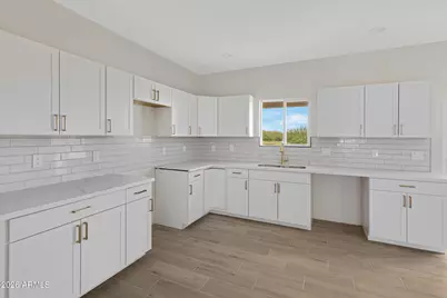 3233 N 374th Avenue, Tonopah, AZ 85354 - Photo 11