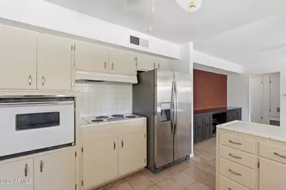 8103 E Wilshire Drive, Scottsdale, AZ 85257 - Photo 15