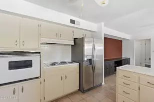 8103 E Wilshire Dr, Scottsdale, AZ 85257 - Photo 15