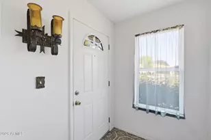 8103 E Wilshire Dr, Scottsdale, AZ 85257 - Photo 5