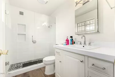 5624 W Morten Avenue, Glendale, AZ 85301 - Photo 17