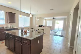 194 E Mead Dr, Chandler, AZ 85249 - Photo 3