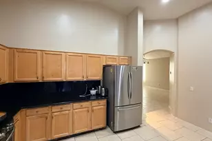 10894 W Davis Ln, Avondale, AZ 85323 - Photo 11