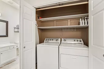 9056 W Port Royale Lane, Peoria, AZ 85381 - Photo 29