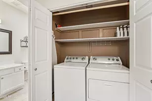 9056 W Port Royale Ln, Peoria, AZ 85381 - Photo 25