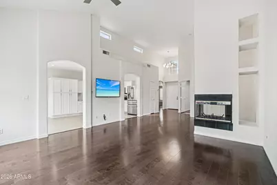 9056 W Port Royale Lane, Peoria, AZ 85381 - Photo 11