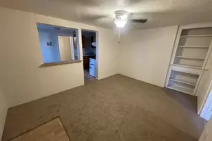 241 E Elwood St, Phoenix, AZ 85040 - Photo 3