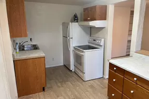 241 E Elwood St, Phoenix, AZ 85040 - Photo 9