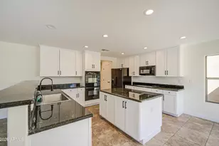 45673 W Morning View Ln, Maricopa, AZ 85139 - Photo 15