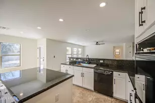 45673 W Morning View Ln, Maricopa, AZ 85139 - Photo 19