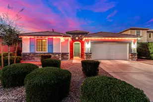 744 W Desert Hollow Dr, San Tan Valley, AZ 85143 - Photo 1