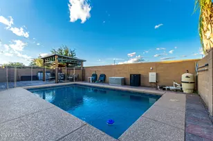 744 W Desert Hollow Dr, San Tan Valley, AZ 85143 - Photo 43