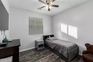 744 W Desert Hollow Dr, San Tan Valley, AZ 85143 - Photo 27