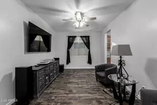 744 W Desert Hollow Dr, San Tan Valley, AZ 85143 - Photo 29