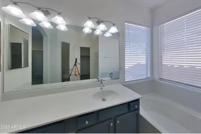 2836 S 66th Avenue, Phoenix, AZ 85043 - Photo 9
