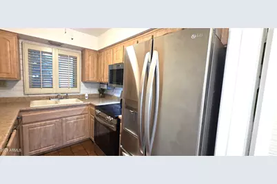 3056 N 32nd Street #348, Phoenix, AZ 85018 - Photo 11