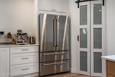 2226 E Fairmount Avenue, Phoenix, AZ 85016 - Photo 9