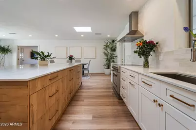 2226 E Fairmount Avenue, Phoenix, AZ 85016 - Photo 5