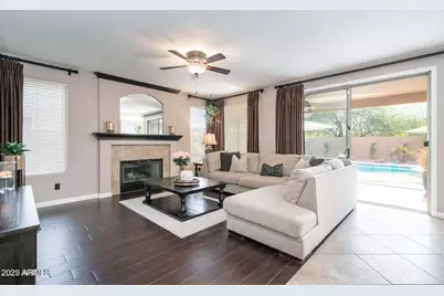 4621 E Kirkland Road, Phoenix, AZ 85050 - Photo 11