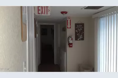 9417 N 17th Place, Phoenix, AZ 85020 - Photo 17