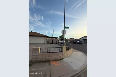 1909 E 6th Avenue E, Mesa, AZ 85204 - Photo 7