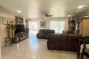 8219 W Piccadilly Rd, Phoenix, AZ 85033 - Photo 13