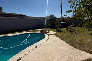 8219 W Piccadilly Rd, Phoenix, AZ 85033 - Photo 33