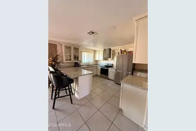 8219 W Piccadilly Road, Phoenix, AZ 85033 - Photo 5