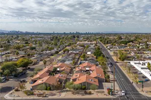 4343 E Osborn Rd, Phoenix, AZ 85018 - Photo 35