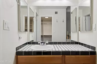 4343 E Osborn Road, Phoenix, AZ 85018 - Photo 13