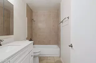 4343 E Osborn Rd, Phoenix, AZ 85018 - Photo 19