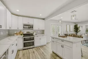 2538 N 50th St, Phoenix, AZ 85008 - Photo 9