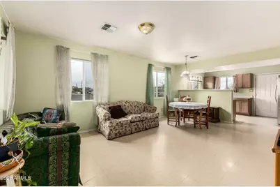 9011 S Calle Batoua --, Guadalupe, AZ 85283 - Photo 9