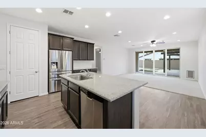 16661 W Shangri La Road, Surprise, AZ 85388 - Photo 9