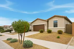 16661 W Shangri La Rd, Surprise, AZ 85388 - Photo 3