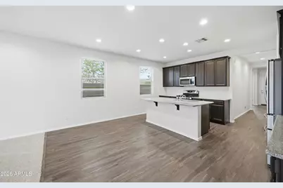 16661 W Shangri La Road, Surprise, AZ 85388 - Photo 11