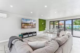 8725 E Osborn Rd, Scottsdale, AZ 85251 - Photo 7