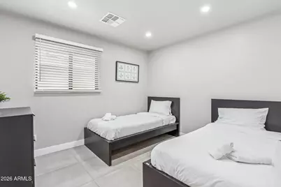 8725 E Osborn Road, Scottsdale, AZ 85251 - Photo 19